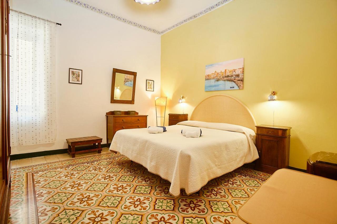 Be Mediterraneo, In Centro Sul Mare - In The Center Beach Front - 80 Mq Trapani Exterior photo