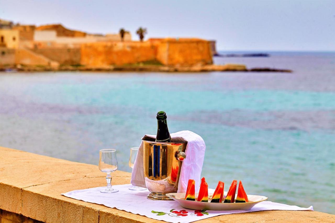 Be Mediterraneo, In Centro Sul Mare - In The Center Beach Front - 80 Mq Trapani Exterior photo